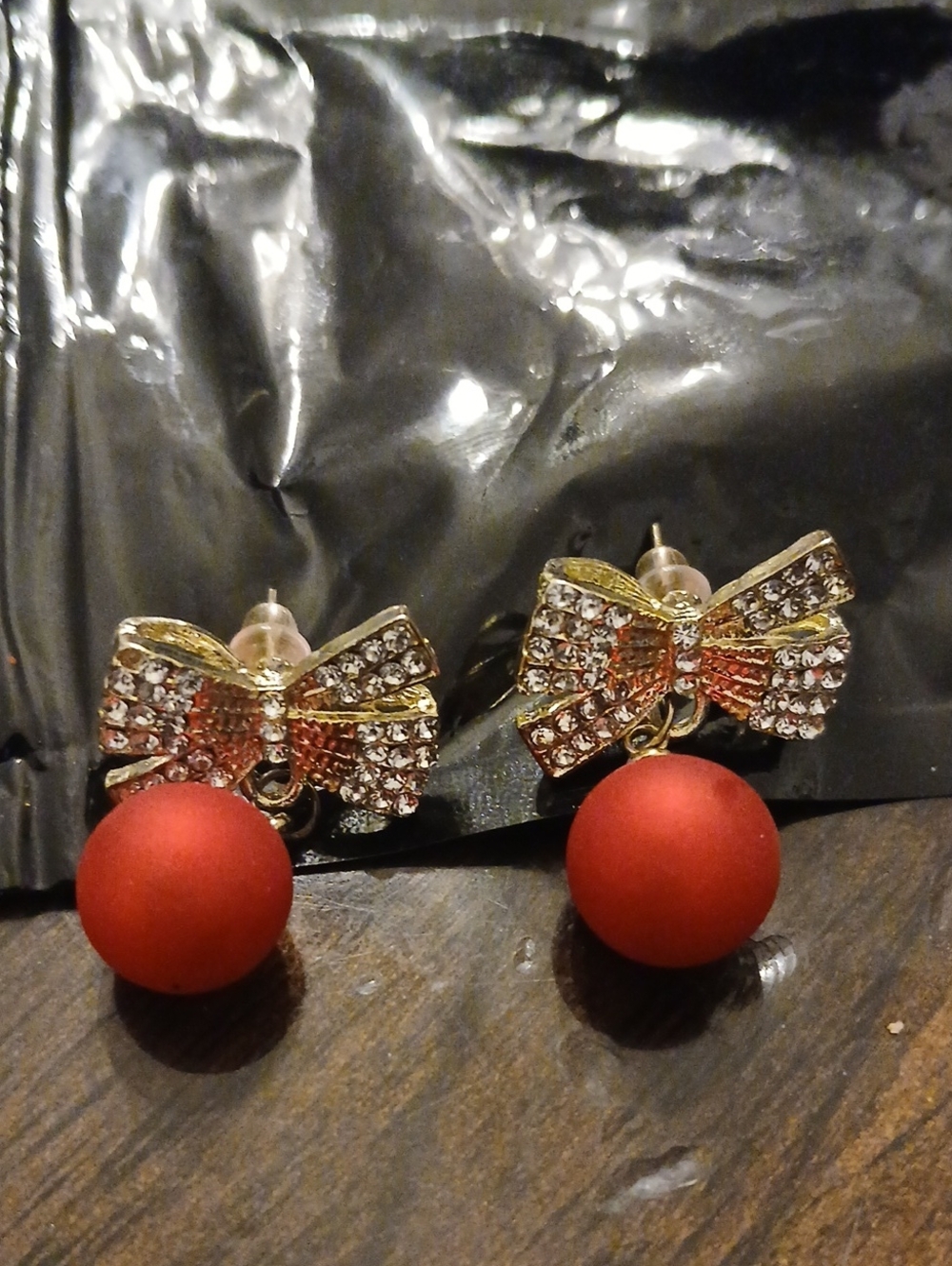 Bow Ribbon Red Bead Drop Earrings - Women's Fashion Jewelry